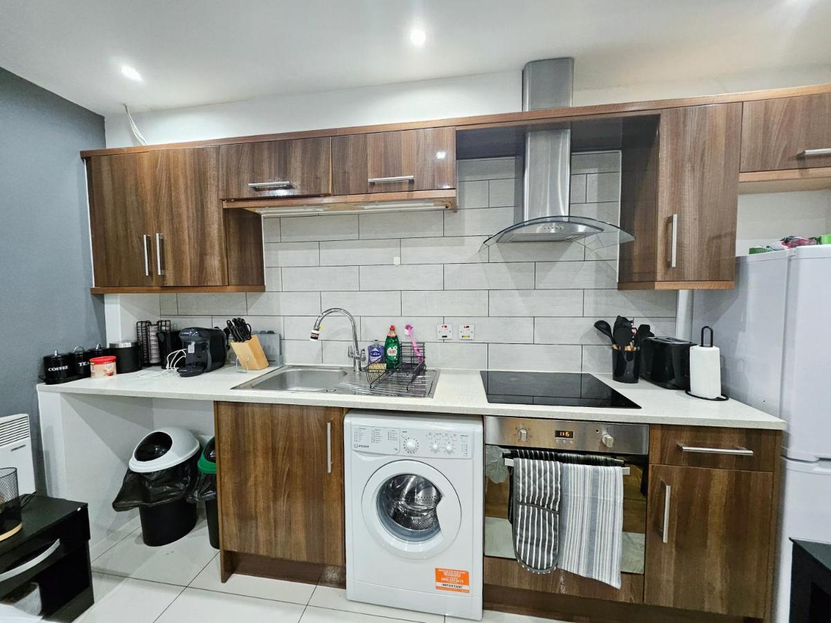 Gdy0 - The Green Dragon Apartment Londra Dış mekan fotoğraf